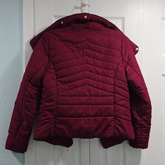 Small Maroon Active USA Puffer Coat - Picture 7 of 11